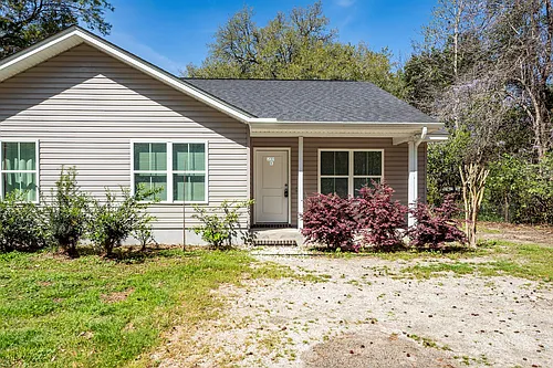 211 White St #B Photo 1
