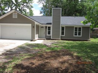 102 Camellia Rd, Goose Creek, SC 29445