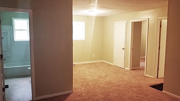 Living Room_Bathroom
