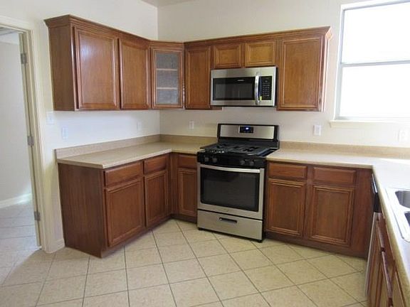 2nd image of 12713 Tierra Alexis Dr