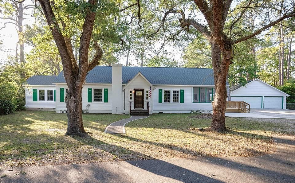 12 Sunset Cir, Apalachicola, FL 32320 MLS 313891 Zillow