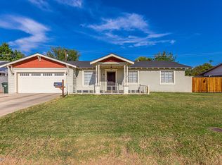 2013 N 39th St, Phoenix, AZ 85008