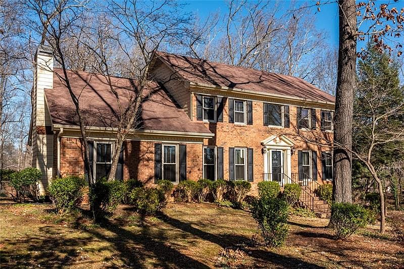 1st image of 771 Leonard Ct