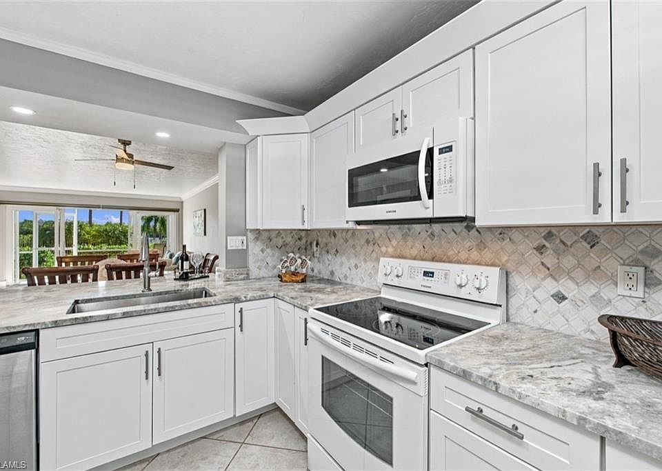 1st image of 307 Goodlette-Frank RD S #B206
