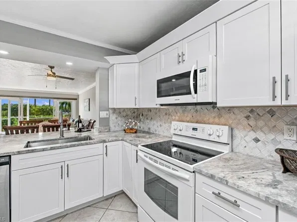 307 Goodlette-Frank RD S #B206, NAPLES, FL 34102