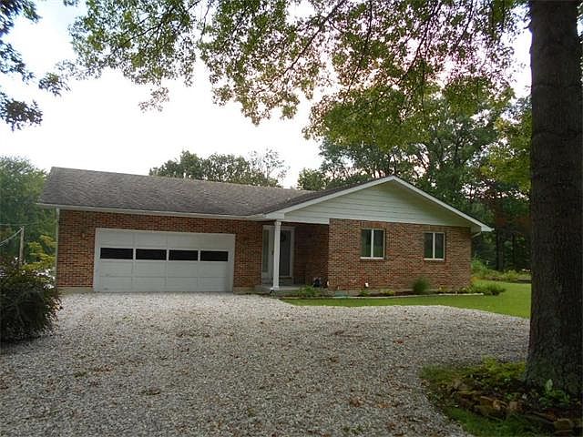 1st image of 13622 Lakewood Dr