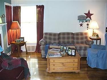 2nd image of 2405 15th St