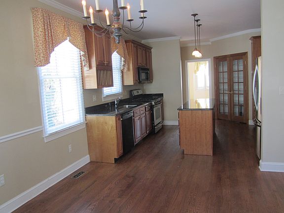 2nd image of 232 W Market St