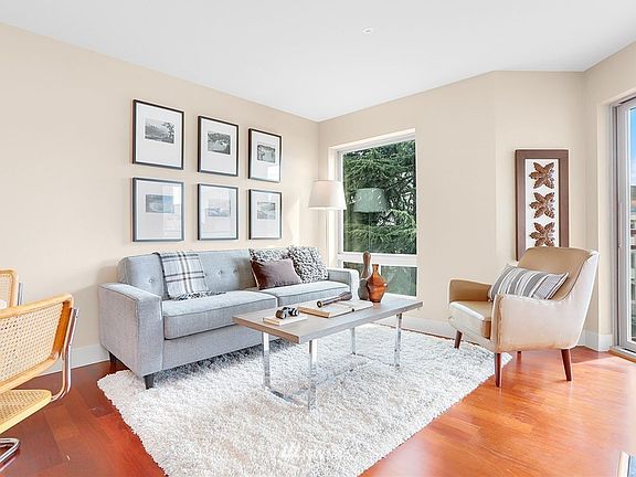 3rd image of 711 E Denny Way Unit 304