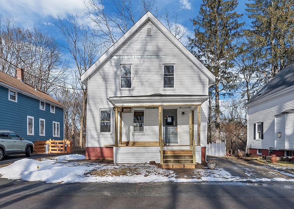 1st image of 3 Riley Ct