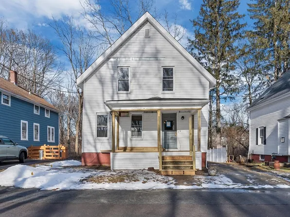 3 Riley Ct, North Attleboro, MA 02760