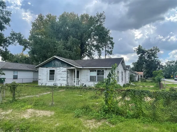 7002 Jay St, Houston, TX 77028