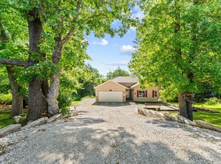 519 Iowa Colony Rd, Hollister, MO 65672