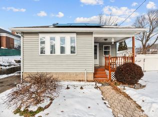 21 Mathews Street, Milford, CT 06460