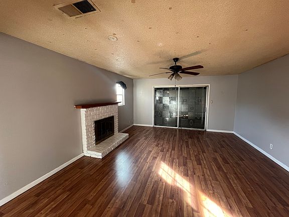 5th image of 3415 Camellia Dr