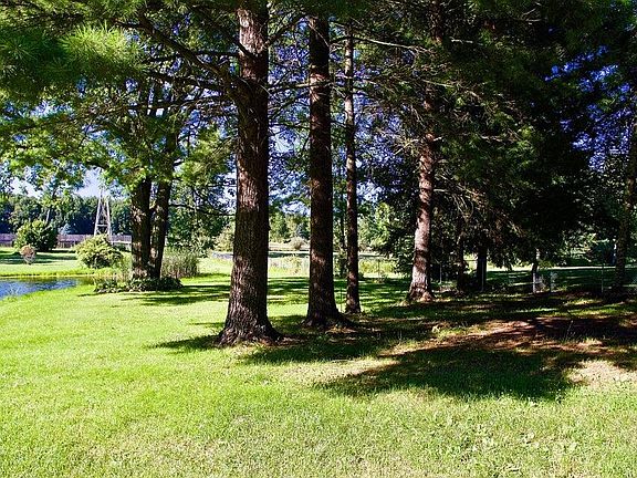 5th image of 11640 W Monroe Rd