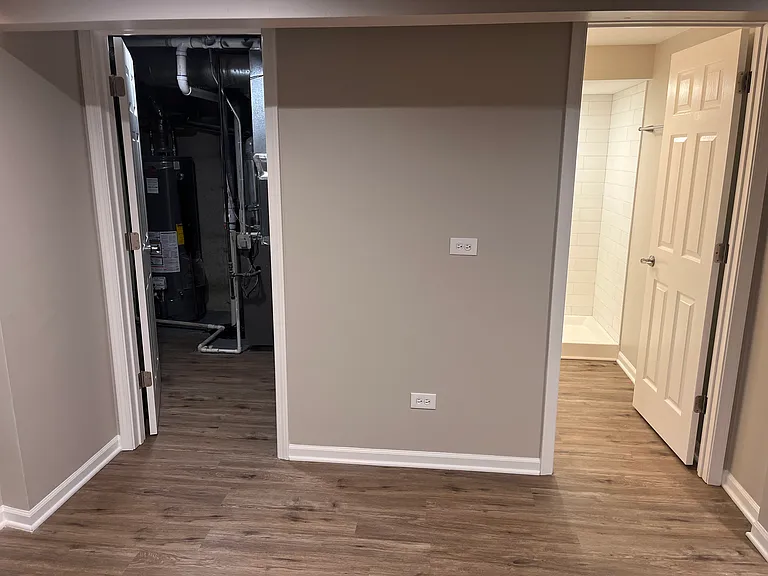 1204 Locust Dr — Photo 8
