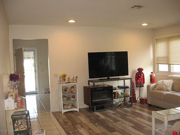 4th image of 8 Leighton Ct