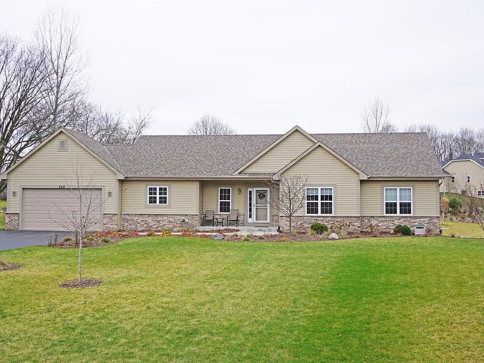 1st image of 365 Kettle Moraine Dr N