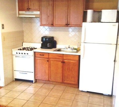 2nd image of 87 Saint James Pl