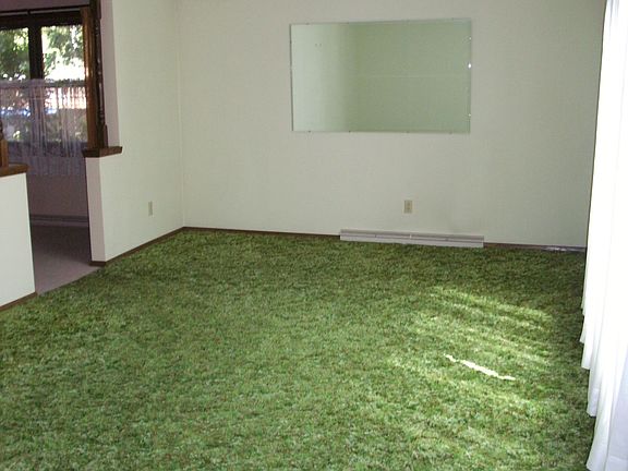living room with vaulted ceilings