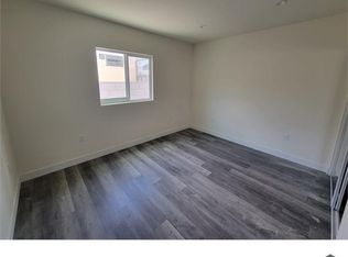8715-8721 Hooper Ave, Los Angeles, CA 90002