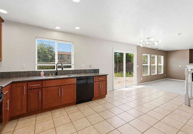 8828 Billfish Way — Photo 9