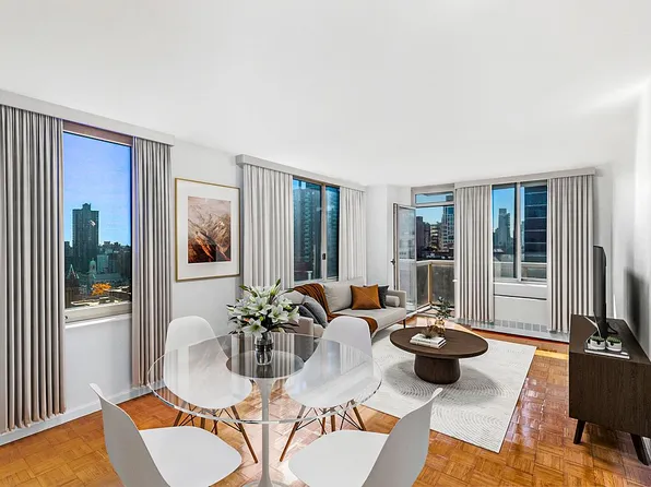 200 E 89th St APT 16G, New York, NY 10128