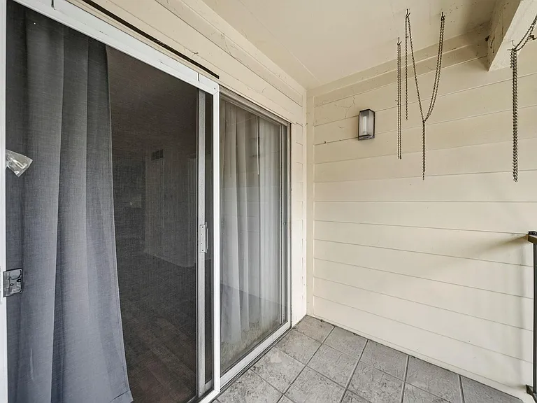 3131 Cummins St #80 — Photo 19