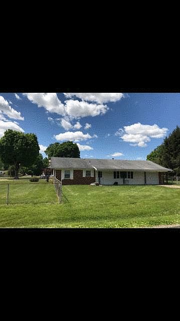 1st image of 401 Keeler Dr