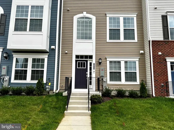 7817 Barrensdale Rd, Windsor Mill, MD 21244