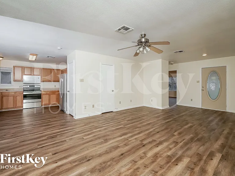 113 Ocotillo — Photo 2