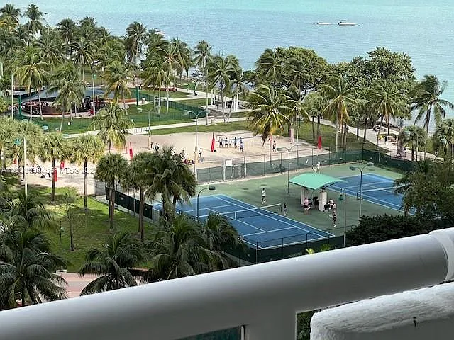 1717 N Bayshore Dr #A-1450 — Photo 10