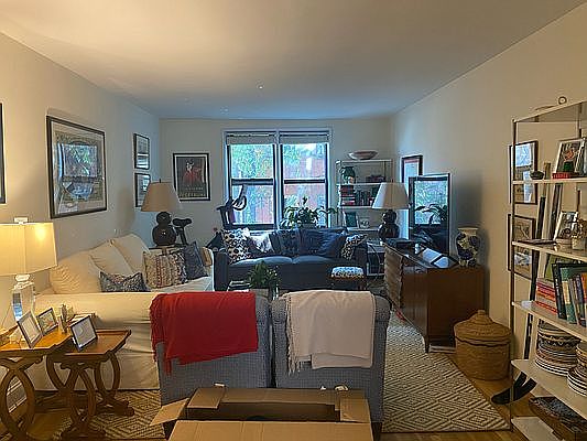 1st image of 110 Bank St APT 3F