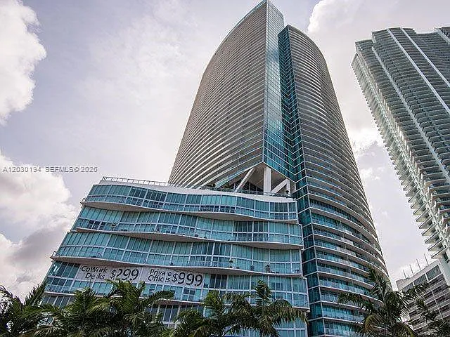 888 Biscayne Blvd #2911 — Photo 4