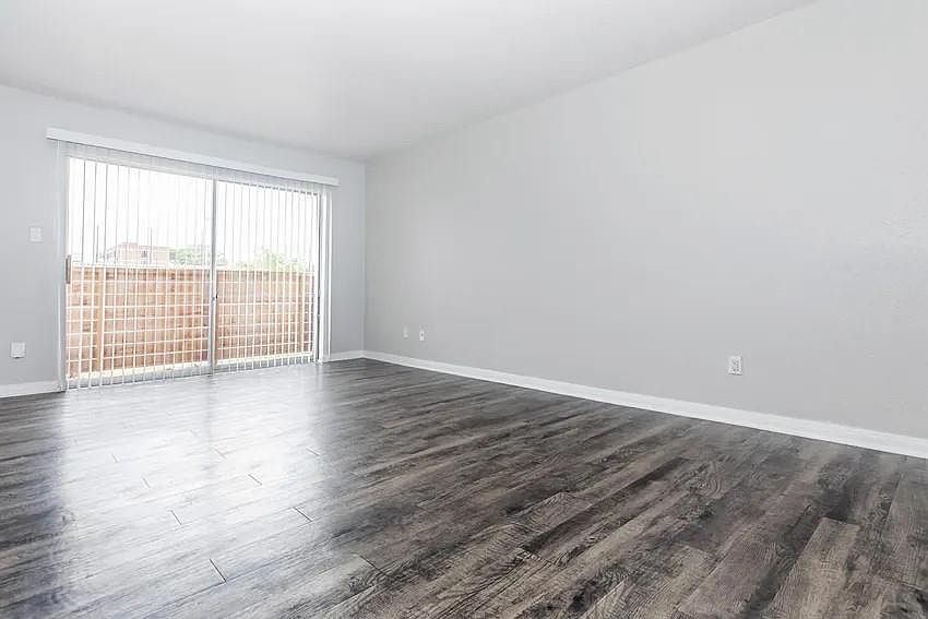 1st image of 4400 Memorial Dr #19-1140