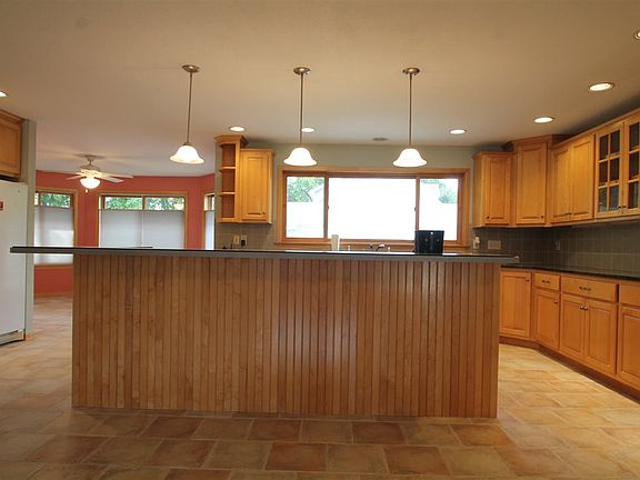 5th image of 312 Cordoba Ave