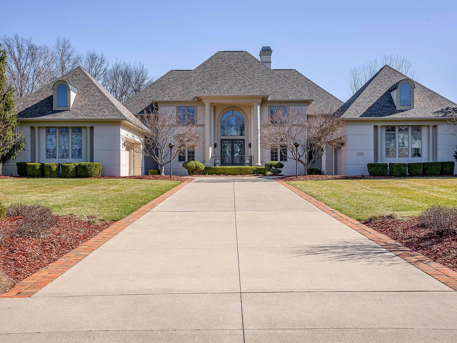 5385 Medallion Dr E, Westerville, OH 43082 Zillow