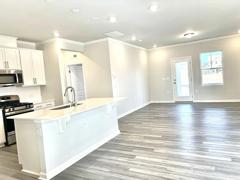 940 Aspen Pointe Trl — Photo 4