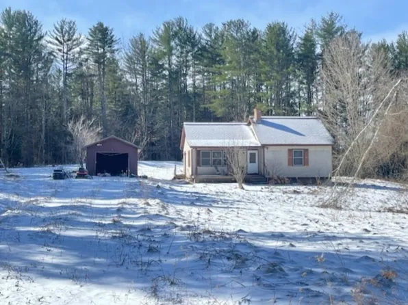 375 Pinewood Estates, Morristown, VT 05661