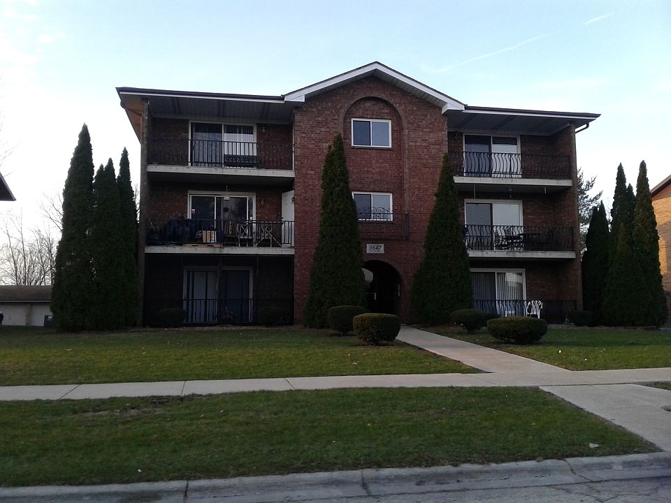 1st image of 9847 Treetop Dr APT 2W