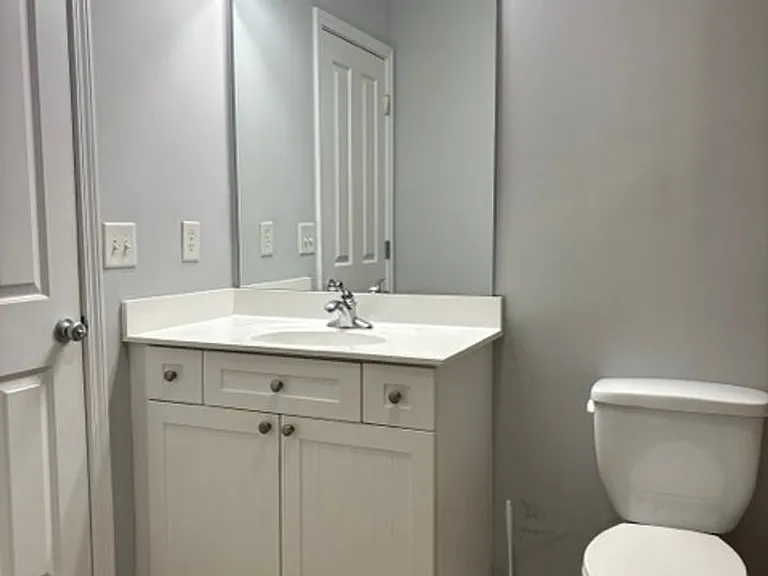 2408 Strand Ave — Photo 37