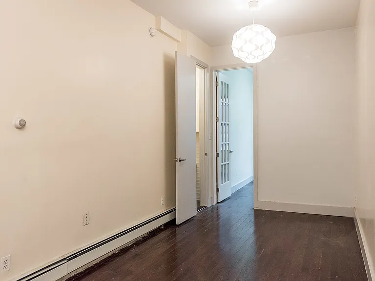 1432 Dekalb Ave #2L — Photo 6