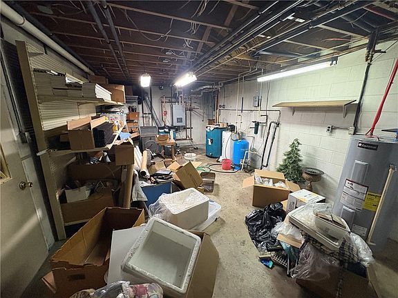 2nd image of 545 Brown Rd