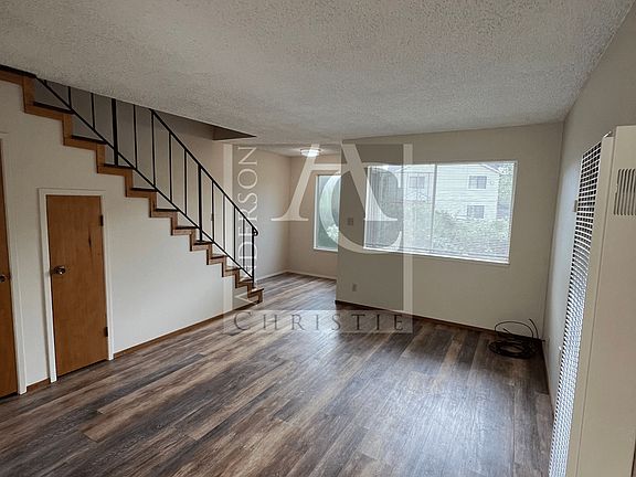 4th image of 101 San Augustine Way #4