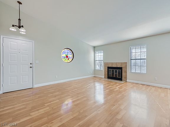 5th image of 5060 Jeffreys St Unit 202