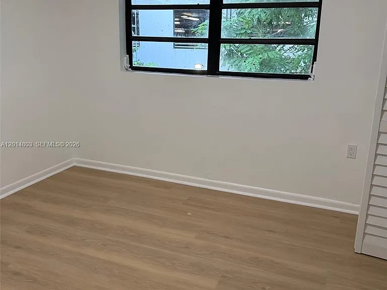 1901 NW South River Dr #56-F — Photo 4