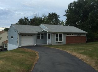 1846 Allan Ct, Yorktown Heights, NY 10598