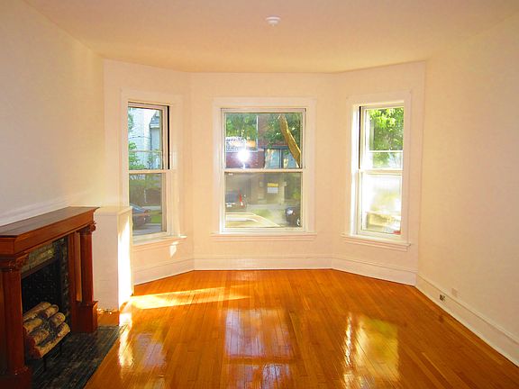 2nd image of 1756 W Sunnyside Ave #2