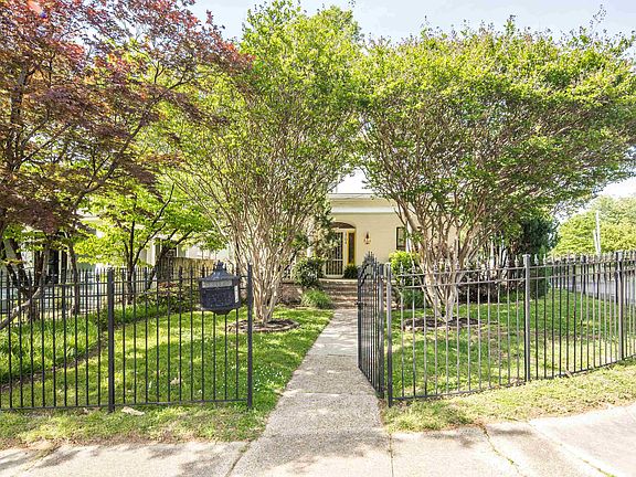 2nd image of 1704 Beard Pl